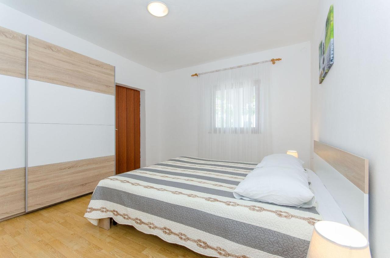 Apartments Goran ヴィル エクステリア 写真