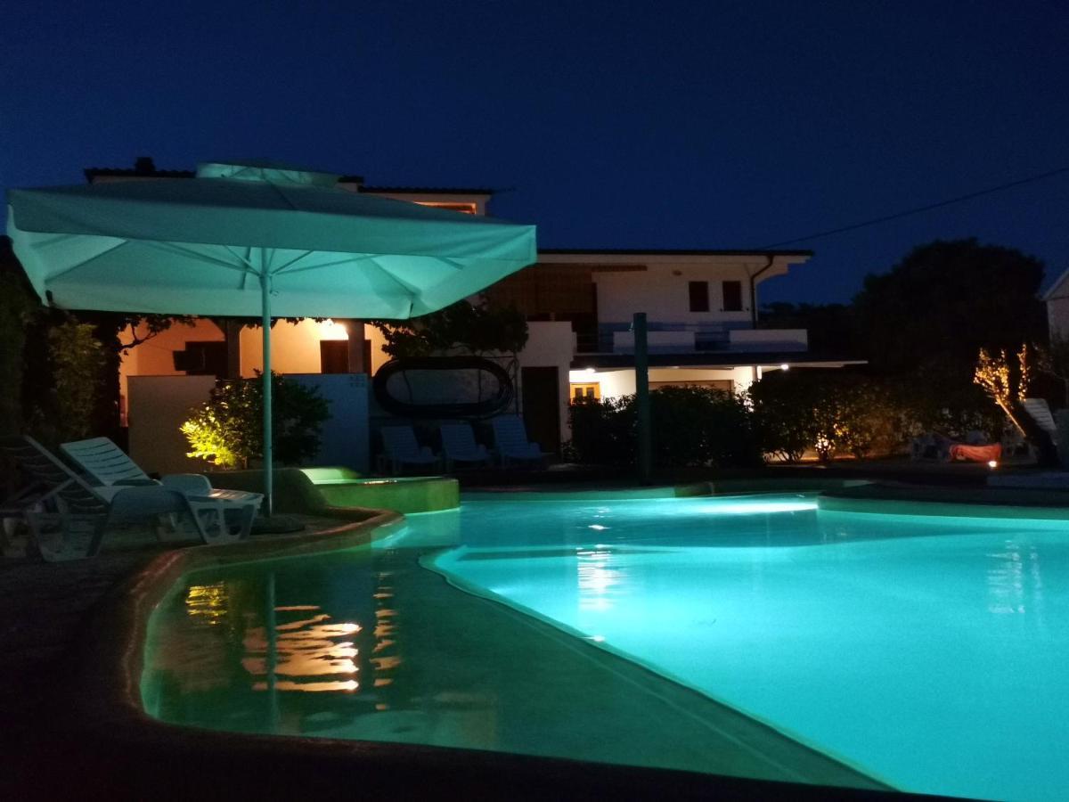 Apartments Goran ヴィル エクステリア 写真