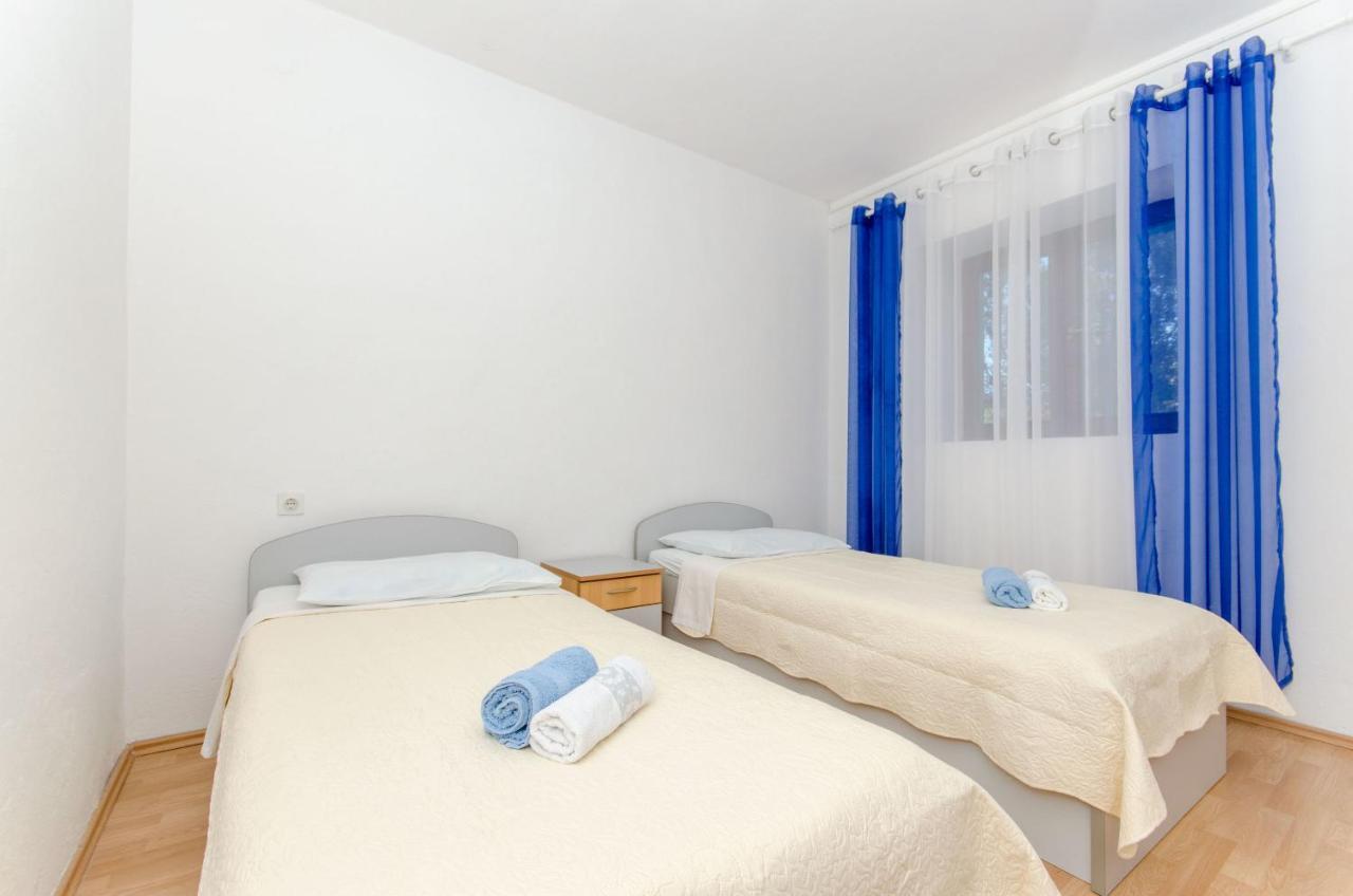 Apartments Goran ヴィル エクステリア 写真